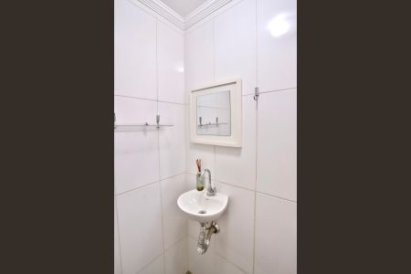 Apartamento à venda com 78m², 2 quartos e 1 vagaBanheiro de Serviço