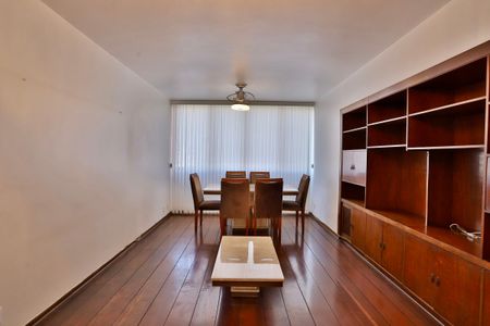 Apartamento à venda com 78m², 2 quartos e 1 vagaSala