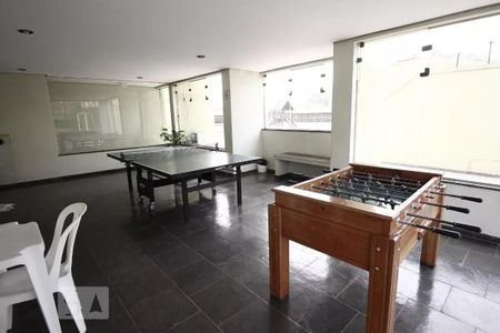 Apartamento à venda com 58m², 2 quartos e 1 vagaÁrea comum