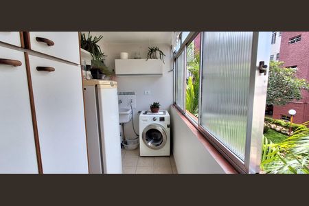 Apartamento à venda com 89m², 3 quartos e 2 vagas Apartamento à venda com 89m², 3 quartos e 2 vagasÁrea de Serviço