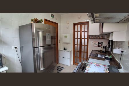 Apartamento à venda com 89m², 3 quartos e 2 vagas Apartamento à venda com 89m², 3 quartos e 2 vagasCozinha