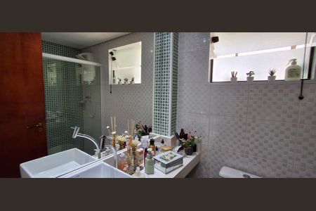 Apartamento à venda com 89m², 3 quartos e 2 vagas Apartamento à venda com 89m², 3 quartos e 2 vagasBanheiro Social