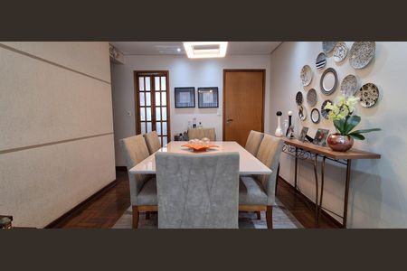 Apartamento à venda com 89m², 3 quartos e 2 vagas Apartamento à venda com 89m², 3 quartos e 2 vagasSala