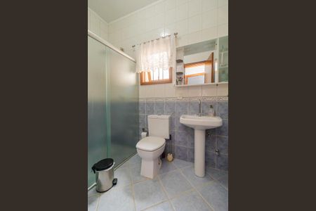 Casa à venda com 240m², 4 quartos e 7 vagasBanheiro