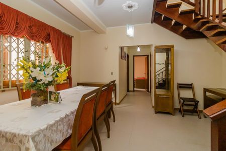 Casa à venda com 240m², 4 quartos e 7 vagasSala de jantar