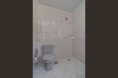 Casa à venda com 240m², 4 quartos e 7 vagasQuarto 2 - Suíte