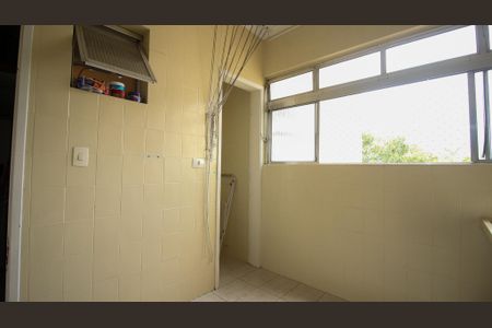 Apartamento à venda com 125m², 3 quartos e 1 vaga Apartamento à venda com 125m², 3 quartos e 1 vagaÁrea de Serviço