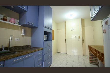Apartamento à venda com 125m², 3 quartos e 1 vaga Apartamento à venda com 125m², 3 quartos e 1 vagaCozinha