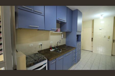 Apartamento à venda com 125m², 3 quartos e 1 vaga Apartamento à venda com 125m², 3 quartos e 1 vagaCozinha