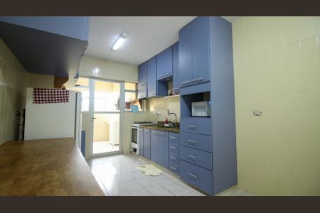 Apartamento à venda com 125m², 3 quartos e 1 vaga Apartamento à venda com 125m², 3 quartos e 1 vagaCozinha