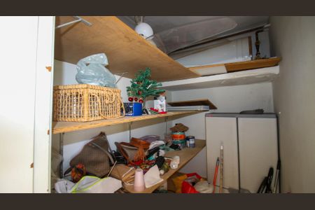 Apartamento à venda com 125m², 3 quartos e 1 vaga Apartamento à venda com 125m², 3 quartos e 1 vagaDespensa