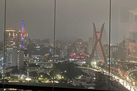 Apartamento à venda com 68m², 2 quartos e 1 vaga