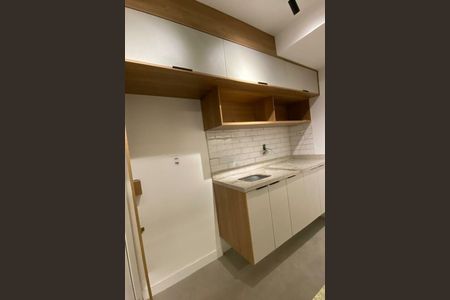 Apartamento à venda com 68m², 2 quartos e 1 vaga