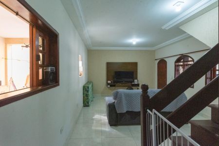Casa à venda com 300m², 3 quartos e 4 vagasSala