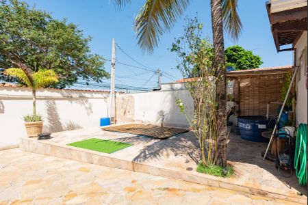 Casa à venda com 300m², 3 quartos e 4 vagasPiscina