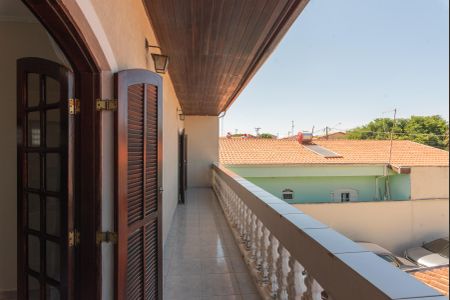 Casa à venda com 300m², 3 quartos e 4 vagasSacada da Suíte