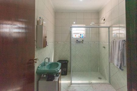 Casa à venda com 300m², 3 quartos e 4 vagasBanheiro