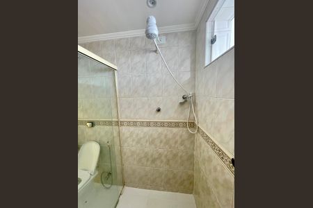 Apartamento à venda com 97m², 2 quartos e sem vaga Apartamento à venda com 97m², 2 quartos e sem vagaBanheiro