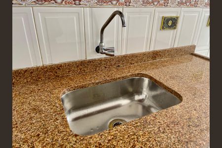 Apartamento à venda com 97m², 2 quartos e sem vaga Apartamento à venda com 97m², 2 quartos e sem vagaCozinha