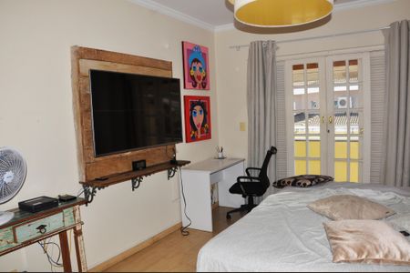 Casa à venda com 400m², 5 quartos e 6 vagasDetalhe - Quarto com Suíte e Closet