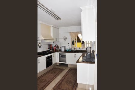 Casa à venda com 400m², 5 quartos e 6 vagasDetalhe - Cozinha