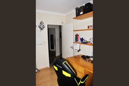 Casa à venda com 400m², 5 quartos e 6 vagasDetalhe - Quarto 03