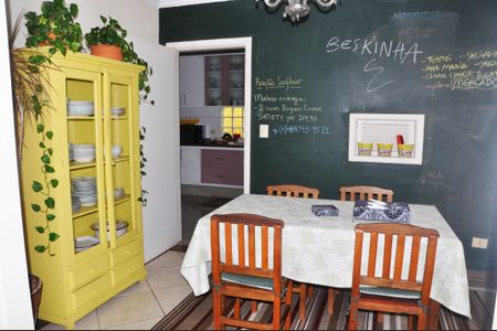 Casa à venda com 400m², 5 quartos e 6 vagasDetalhe - Sala de Jantar