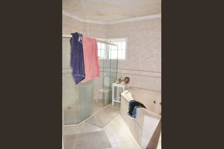 Casa à venda com 400m², 5 quartos e 6 vagasDetalhe - Suíte