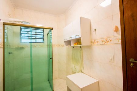 Casa à venda com 200m², 3 quartos e 4 vagas Casa à venda com 200m², 3 quartos e 4 vagasBanheiro do quarto 1