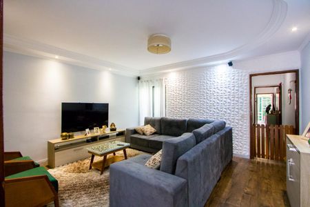 Casa à venda com 200m², 3 quartos e 4 vagas Casa à venda com 200m², 3 quartos e 4 vagasSala