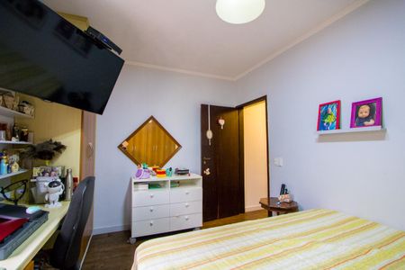 Casa à venda com 200m², 3 quartos e 4 vagas Casa à venda com 200m², 3 quartos e 4 vagasQuarto 2