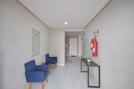 Apartamento para alugar com 40m², 2 quartos e 1 vaga Apartamento para alugar com 40m², 2 quartos e 1 vagaÁrea comum - Hall Social
