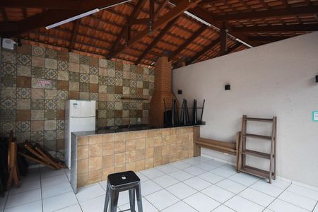 Apartamento para alugar com 40m², 2 quartos e 1 vaga Apartamento para alugar com 40m², 2 quartos e 1 vagaÁrea comum - Churrasqueira