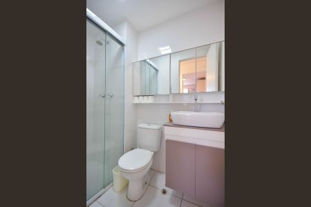 Apartamento para alugar com 40m², 2 quartos e 1 vaga Apartamento para alugar com 40m², 2 quartos e 1 vagaBanheiro