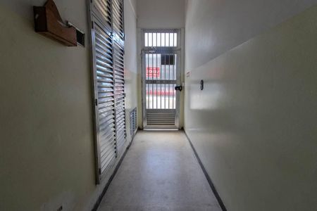 Apartamento à venda com 78m², 2 quartos e sem vaga Apartamento à venda com 78m², 2 quartos e sem vagaEntrada