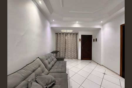 Casa à venda com 221m², 4 quartos e 7 vagasSala