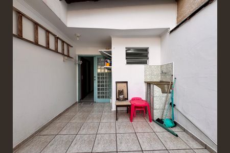 Casa à venda com 221m², 4 quartos e 7 vagasVaranda