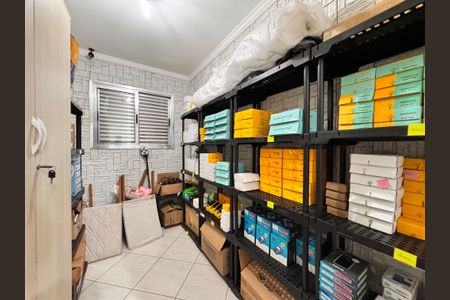 Casa à venda com 221m², 4 quartos e 7 vagasDepósito