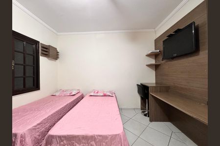 Casa à venda com 221m², 4 quartos e 7 vagasQuarto 2