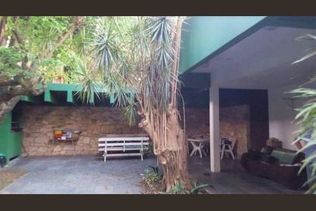 Casa à venda com 980m², 4 quartos e 10 vagas