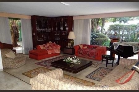 Casa à venda com 980m², 4 quartos e 10 vagas