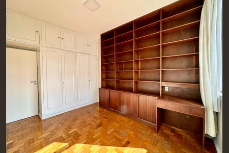 Apartamento para alugar com 98m², 3 quartos e 1 vaga Apartamento para alugar com 98m², 3 quartos e 1 vagaQuarto 2