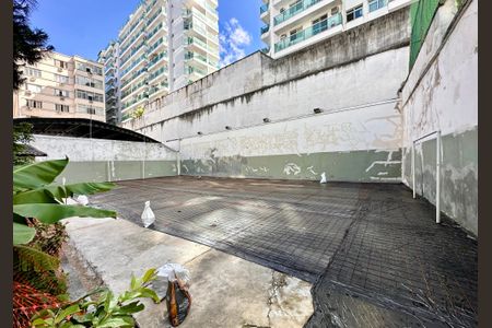 Apartamento para alugar com 98m², 3 quartos e 1 vaga Apartamento para alugar com 98m², 3 quartos e 1 vagaÁrea comum - Quadra