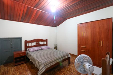 Casa à venda com 170m², 2 quartos e 2 vagasQuarto 2