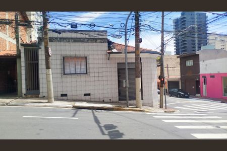 Casa à venda com 170m², 2 quartos e 2 vagasFachada