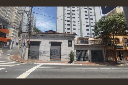 Casa à venda com 170m², 2 quartos e 2 vagasFachada