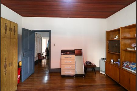 Casa à venda com 170m², 2 quartos e 2 vagasQuarto 1