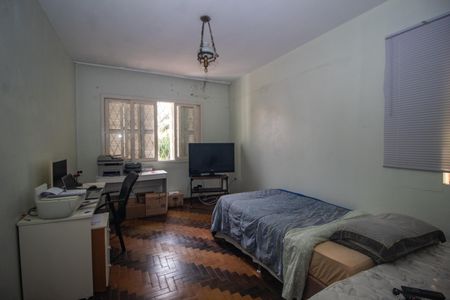 Casa à venda com 300m², 4 quartos e 4 vagas Casa à venda com 300m², 4 quartos e 4 vagasQuarto 3