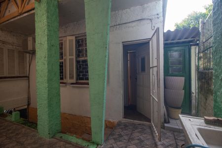 Casa à venda com 300m², 4 quartos e 4 vagas Casa à venda com 300m², 4 quartos e 4 vagasÁrea comum - Churrasqueira