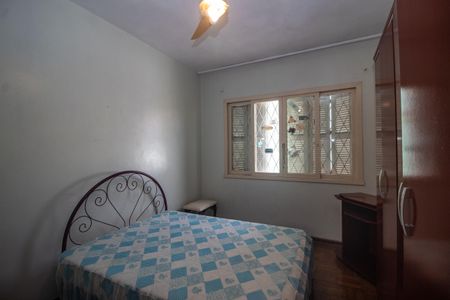 Casa à venda com 300m², 4 quartos e 4 vagas Casa à venda com 300m², 4 quartos e 4 vagasQuarto